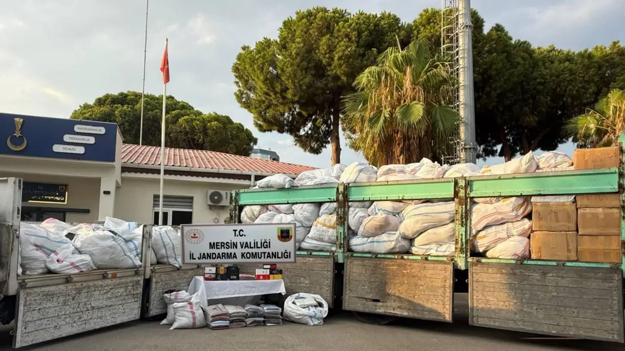 Mersin'de Yasadışı Giyim Operasyonu: Piyasa Değeri 50 Milyon TL'yi Aştı