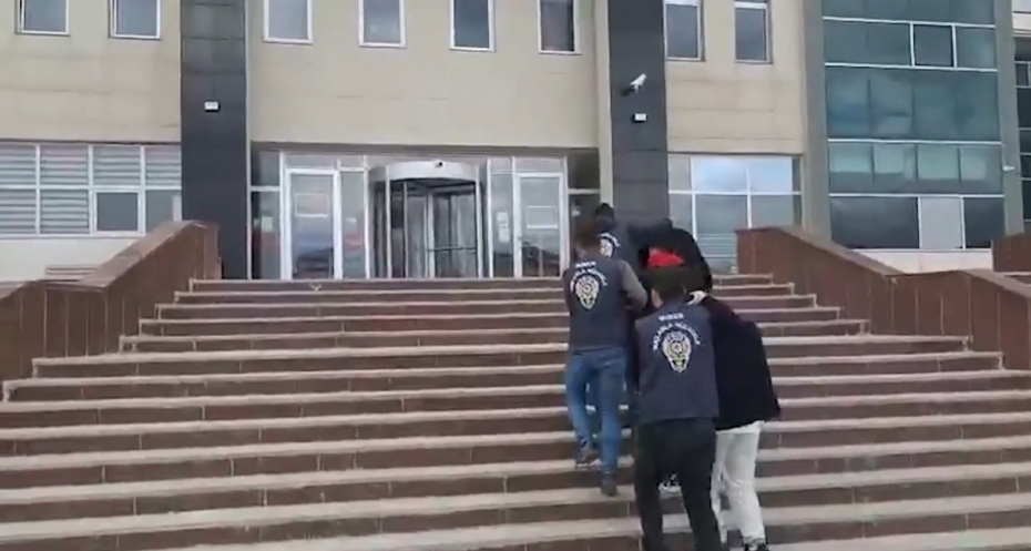 Türkiye genelinde 61 ilde düzenlenen siber operasyonlarda 547 şüpheli yakalandı