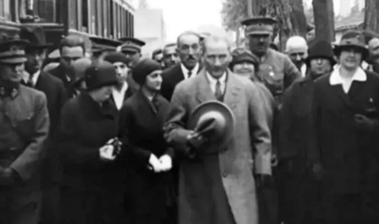 Milli Savunma Bakanlığı'ndan Cumhuriyet Bayramı paylaşımı – Son Dakika Türkiye Haberleri