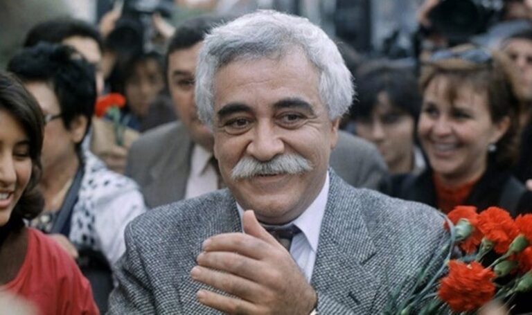 Hiciv ustası: Levent Kırca ölümünün 9'uncu yılında anıldı – Son Dakika Türkiye Haberleri