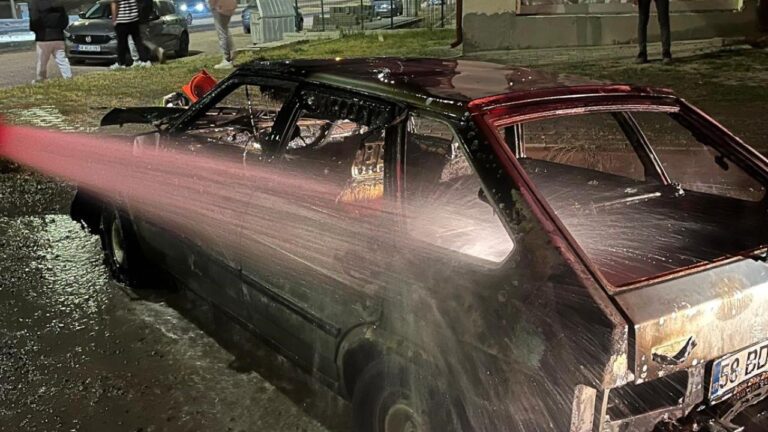 Park halindeki araçta yangın – Son dakika haberleri