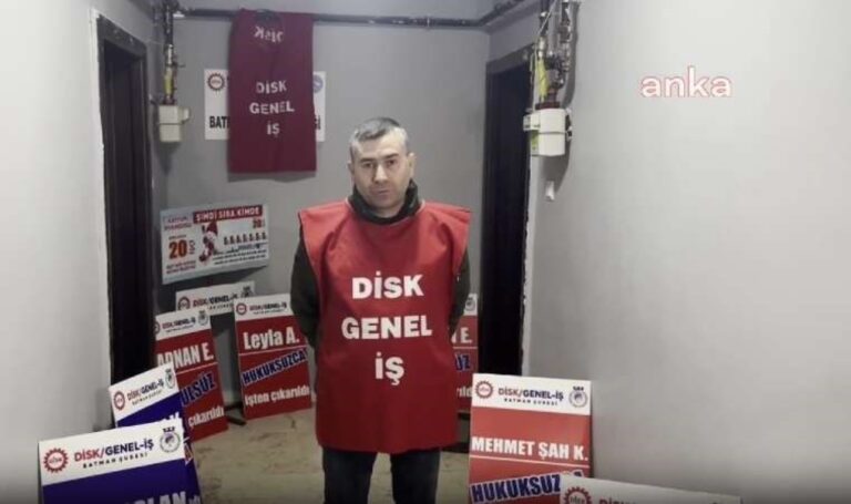 Batman Belediyesi'ne kayyum atanmasının ardından işten atılan işçilerin protestosu devam ediyor: “Bu hukuksuzluklara son vermek için mücadelemizi sürdüreceğiz” – Son Dakika Ekonomi->Çalışma Hayatı Haberleri